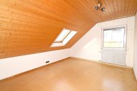 Schlafzimmer DG