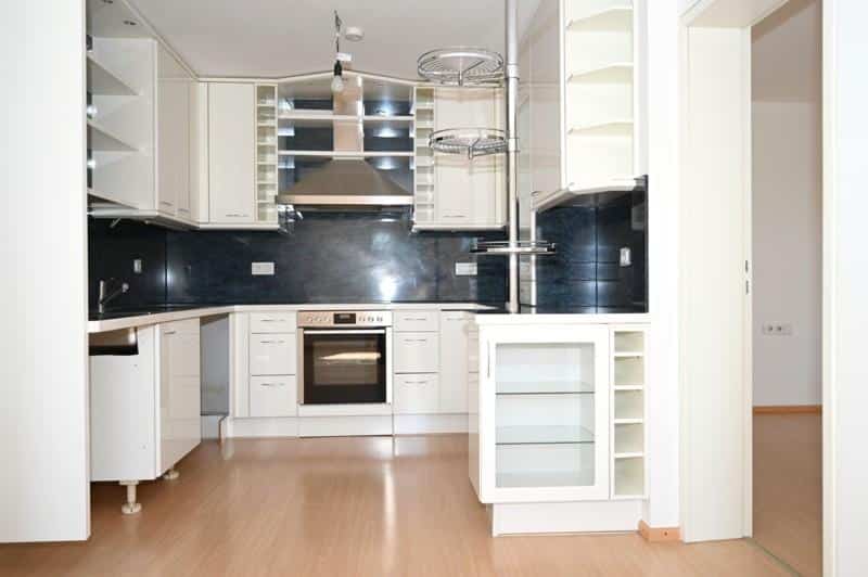 Einbauküche - ANKOMMEN UND SICH WOHLFÜHLEN