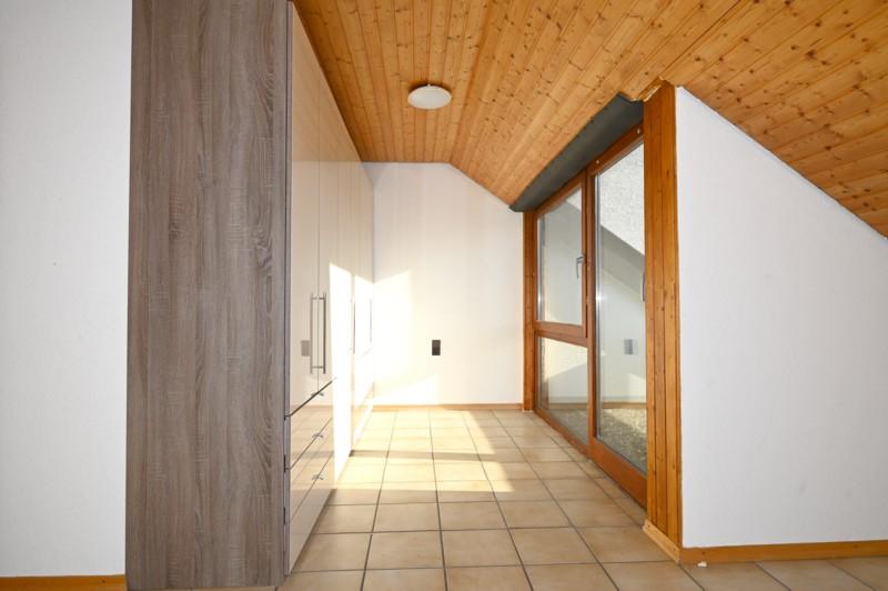 Schlafzimmer DG Ankleide - KOMFORTABLES REIHENHAUS MIT XXL-GARAGE