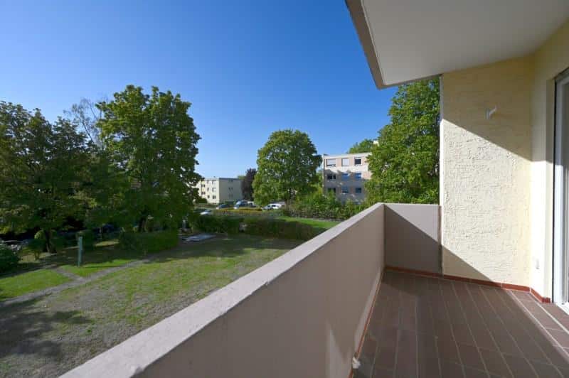 Überdachter Balkon
