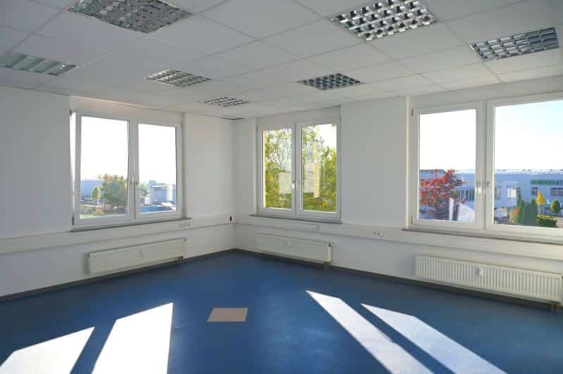 Büro 1 - INNOVATIVES GEWERBEANWESEN MIT BESTER INFRASTRUKTUR