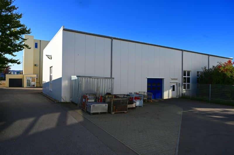 Bürogebäude mit Halle 2 - INNOVATIVES GEWERBEANWESEN MIT BESTER INFRASTRUKTUR
