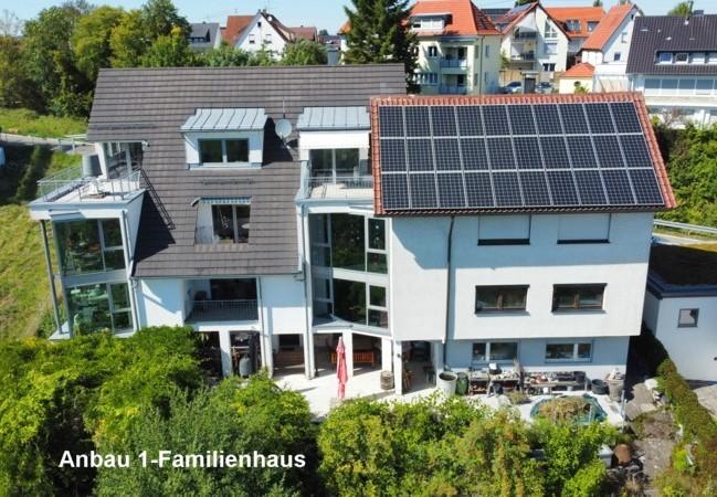 Hausansicht Südseite - WOHNEN & INVESTIEREN AM NATURPARK SCHÖNBUCH-3-FAMILIENHAUS MIT ANBAU 1-FAMILIENHAUS