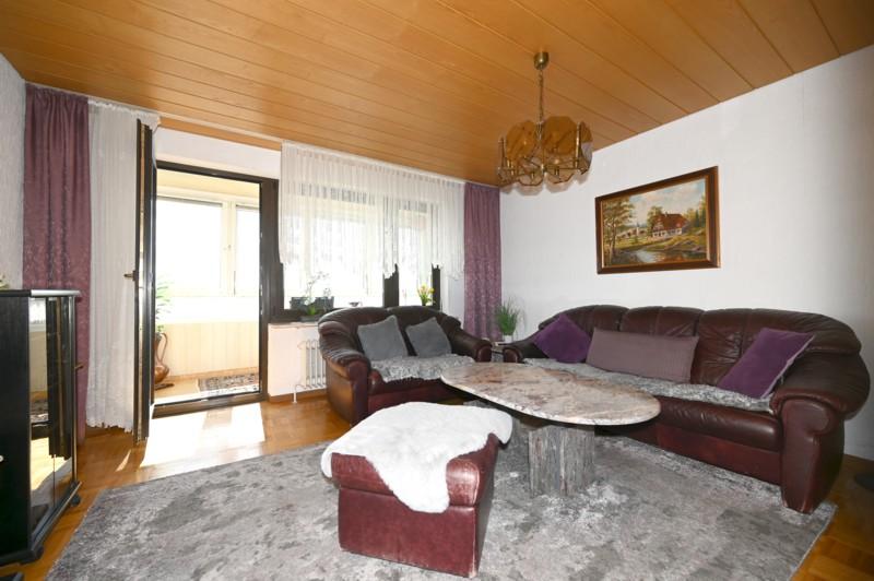 Wohnzimmer - SONNIGES ZUHAUSE MIT TRAUMHAFTER AUSSICHT