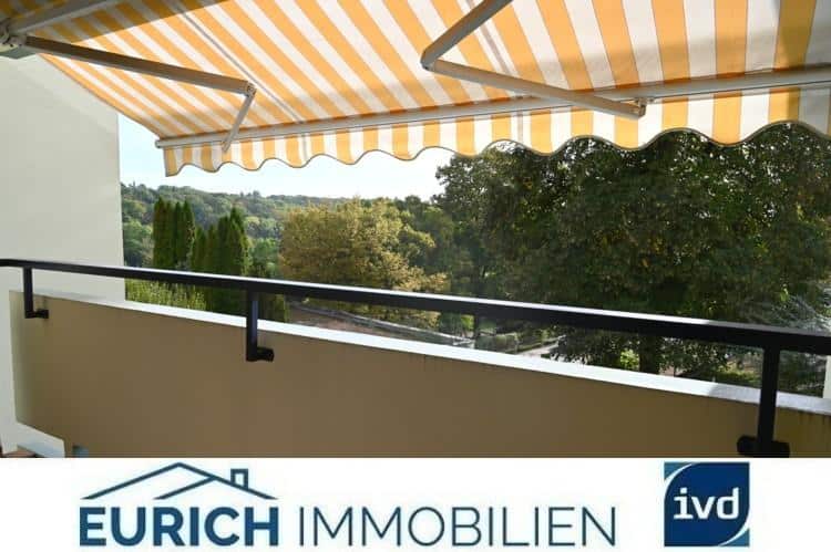 NATURNAHES WOHNEN AM RAMSBACHTAL - Balkon mit Blick ins Grüne