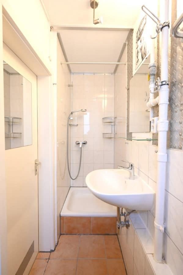 Duschbad - IDEAL FÜR KAPITALANLEGER UND EIGENNUTZER