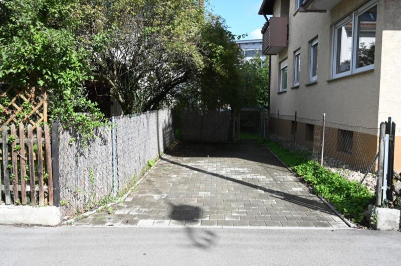 Kfz-Stellplatz - WOHNEN AUF 2 ETAGEN – WIE IM EIGENEN HAUS