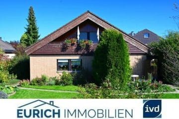 ZWEI GENERATIONEN UNTER EINEM DACH, 71069 Sindelfingen, Einfamilienhaus