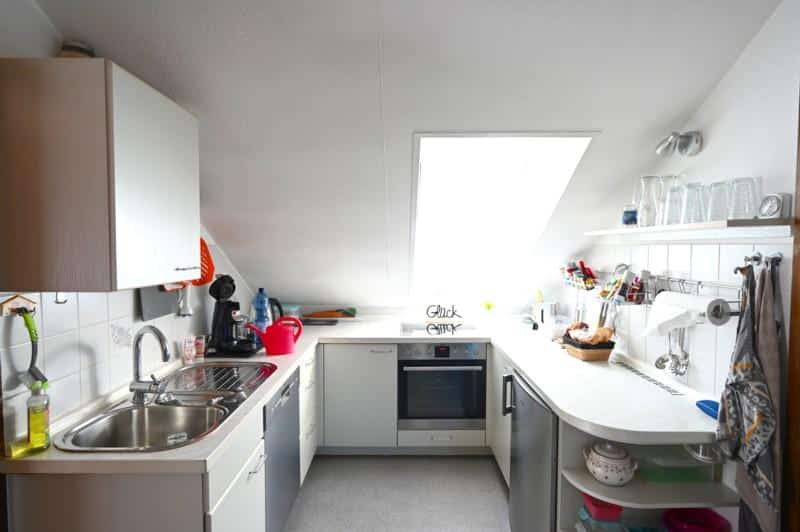 Einbauküche DG - ZWEI GENERATIONEN UNTER EINEM DACH