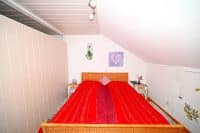 Schlafzimmer DG